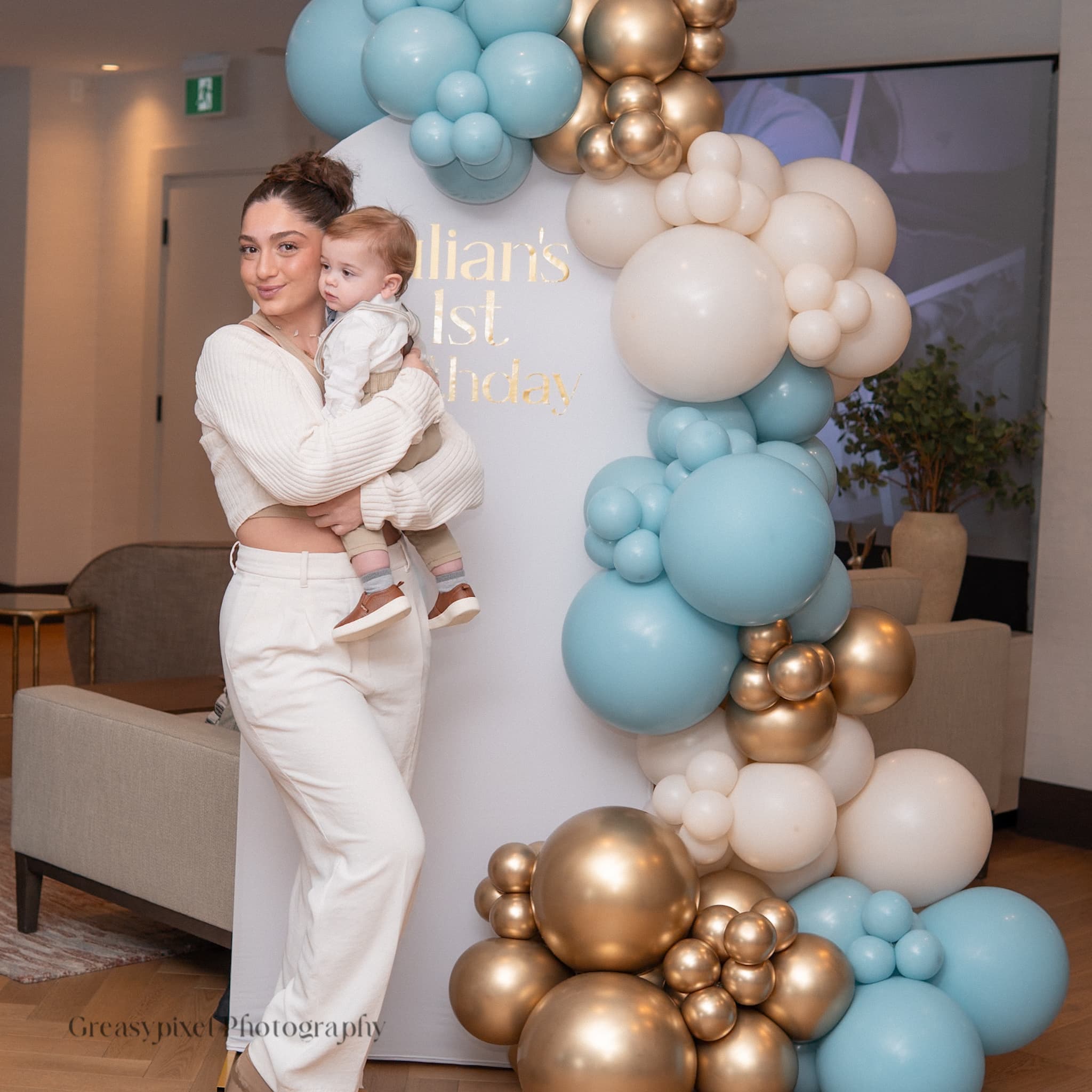 Family event photography Waterloo - coordinating white outfits